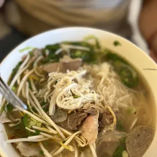 Pho Tan