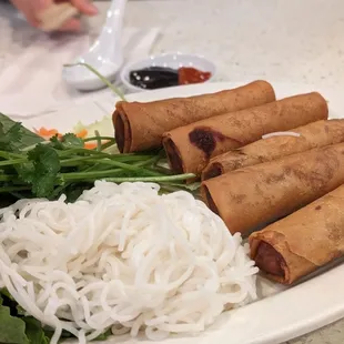 Egg rolls