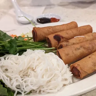 Egg rolls