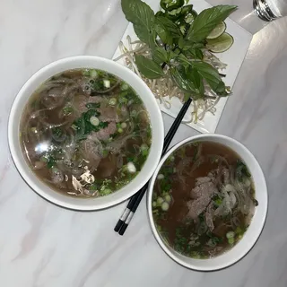 Pho Dac Biet