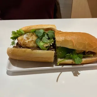 BM1. Banh Mi Thit Nuong