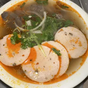 S4. Bun Bo Hue
