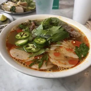 S4. Bun Bo Hue