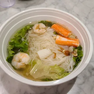 S7. Seafood Noodle Soup