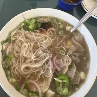 food, ramen and noodles