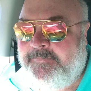 Tim R.