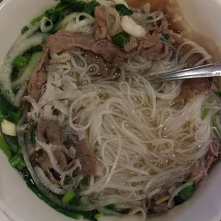 8. House Combo Pho