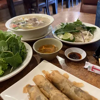 19. Wonton Egg Noodle Soup