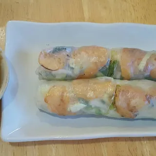 95. Shrimp Spring Rolls Party Tray
