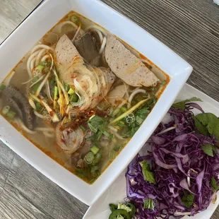 Bun bo Hue