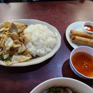 Stir fry chicken and vegetables with rice