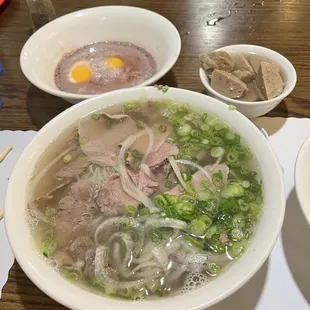 Pho Tai