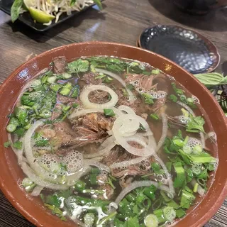 P12. Pho Oxtail (Bone Less)