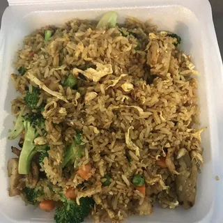 R9. Chicken Fried Rice
