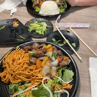 G1. Garlic Noodle with Shaken Tenderloin Beef