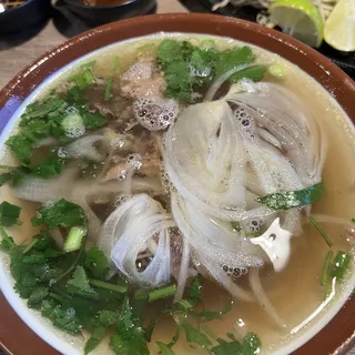 P12. Pho Oxtail (Bone Less)
