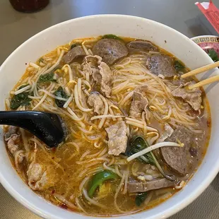 Pho beef and meatball