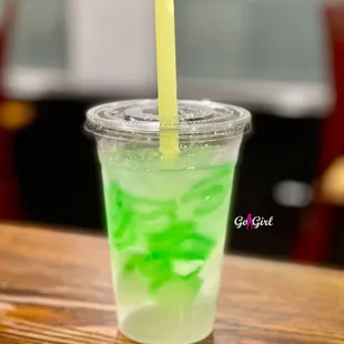 Coconut Juice with Pandan Jelly