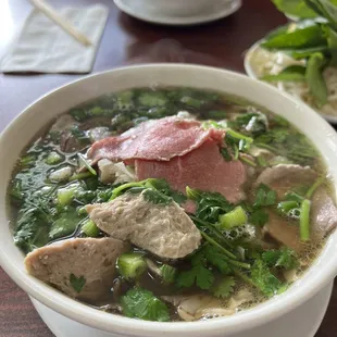 Pho dac biet