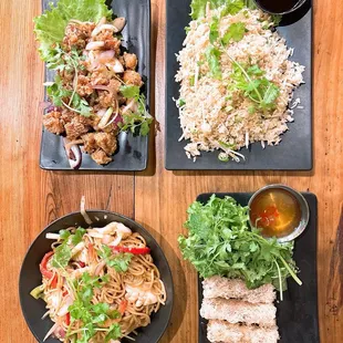 Seafood Garlic Noodles