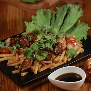 Shaken Beef Macaroni