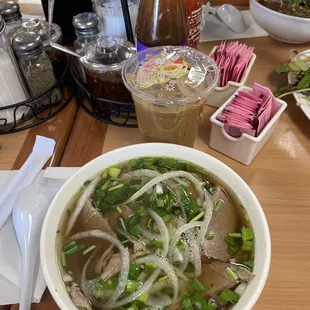 Pho Thai chin (?)