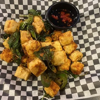 Fried Tofu with Basil Leaves