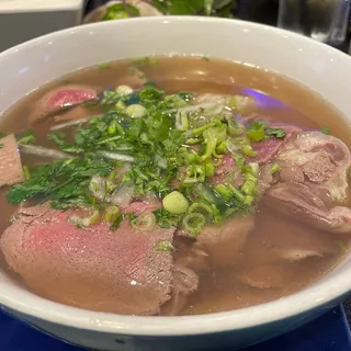 Pho Beef Noodles - Combination Meat