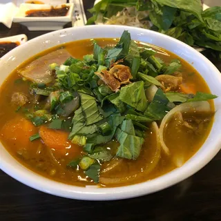 32. Pho Beef Stew Noodle