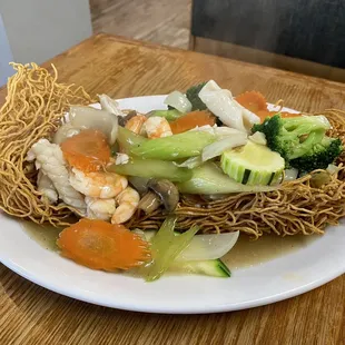 X1. Seafood Crispy Fried Egg Noodle - That sauce is phenomenal, the noodles were so good!!!