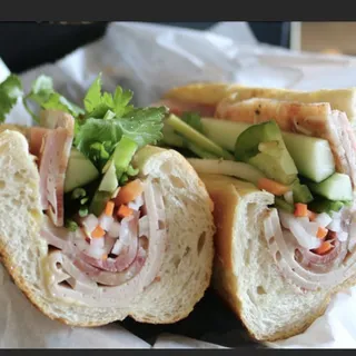 BM3. Banh Mi Thit Nuong