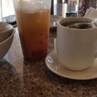 Thai tea and hot jasmine tea