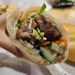 Pork belly banh mi (3.9/5)