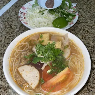 Bun Rieu