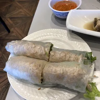 26. Spring Rolls With Shredded Pork Skin