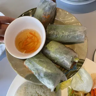 24. Spring Rolls With Grilled Bbq Pork