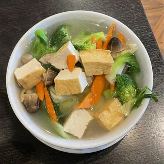 92. Vegetarian, Tofu With Rice Noodle Soup