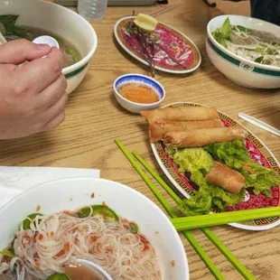 23. Pho Tai 7. Pho Dac Biet Xe Lua