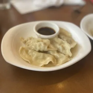 Steamed chicken dumplings