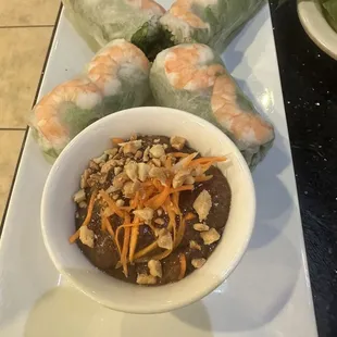 Shrimp spring roll