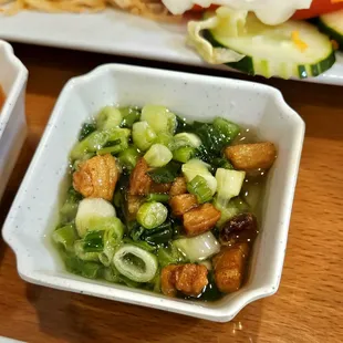 Pho VH: I like to request extra "mo han", scallion oil with pork cracklings