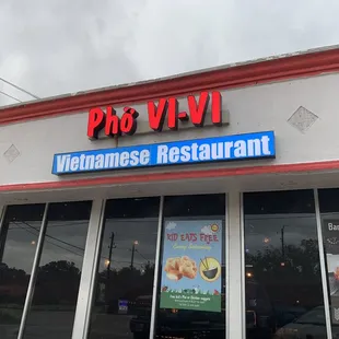 Pho Vi- Vi