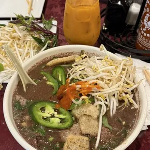 N05. Thai Boat Noodle Thai Tea