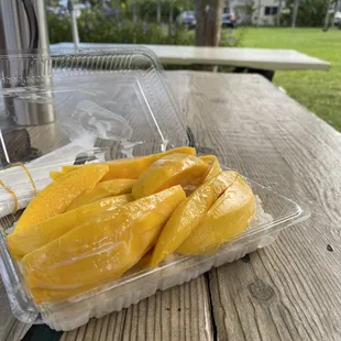 Mango sticky rice- SO fresh and delicious!