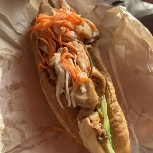 Chicken Banh Mi