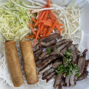 Grilled pork B71. Vermicelli with Grilled Pork and Egg Roll.