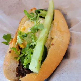 Beef bahn mi