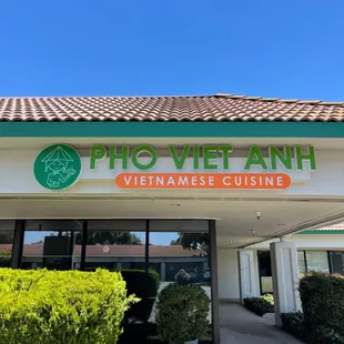 New Vietnamese restaurant in Sacramento near HW50-Bradshaw Rd