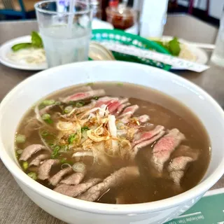 P5. Pho with Rare Steak