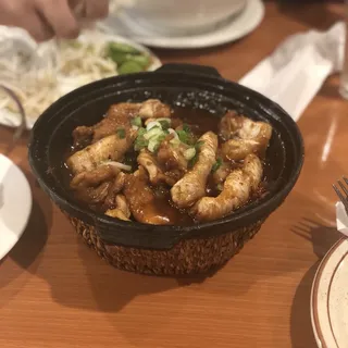 CL1. Catfish Claypot